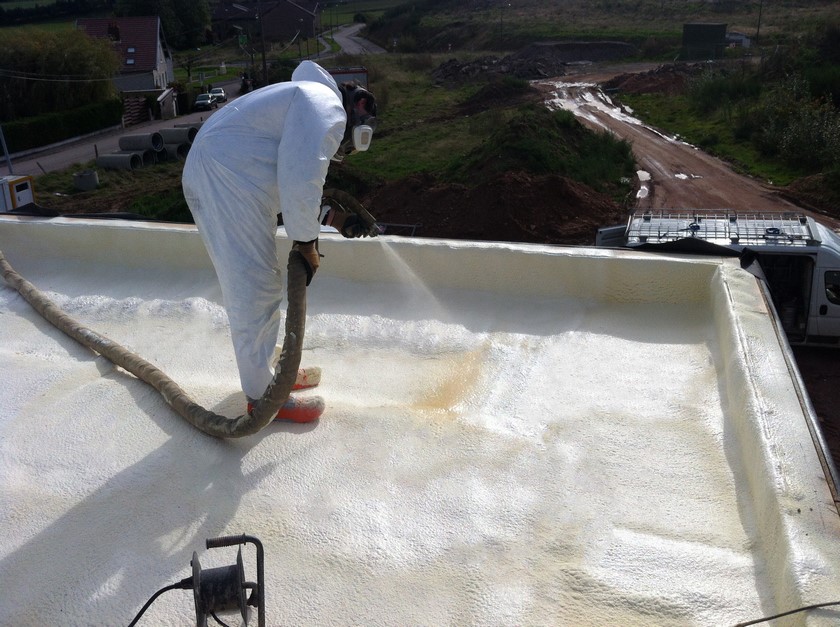 شركة عزل اسطح الهناجر بالرياض 